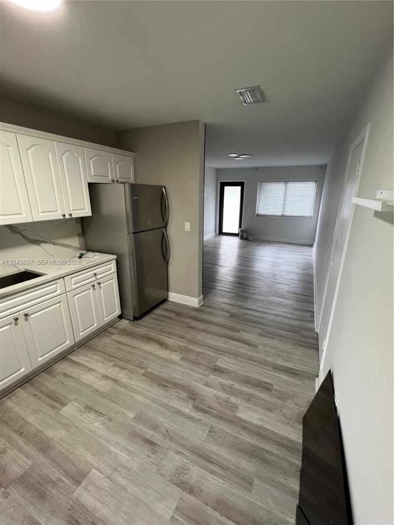6685 NW 38th Ter , Unit n/a, Virginia Gardens, FL 33166 Photo