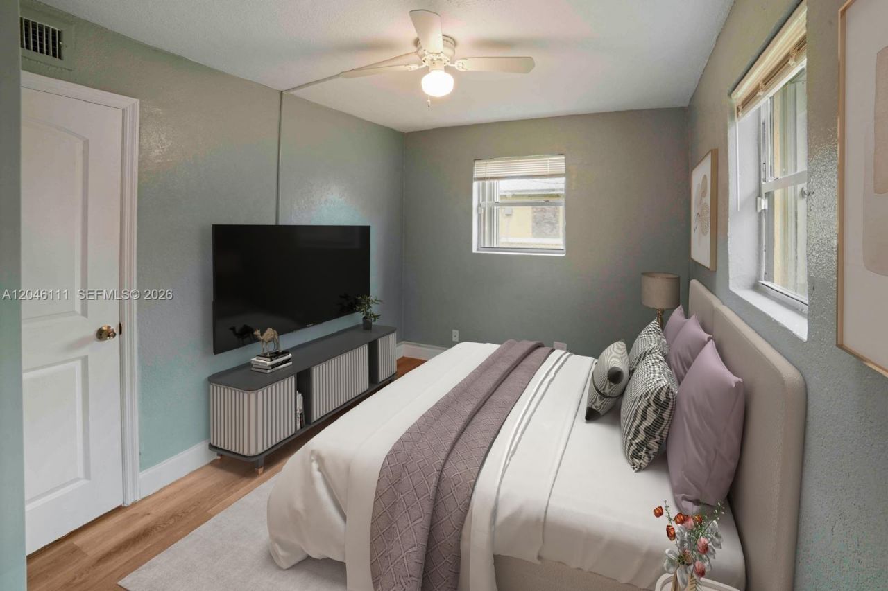 817 NW 12th Ave, Unit 2, Fort Lauderdale, FL 33311 Photo