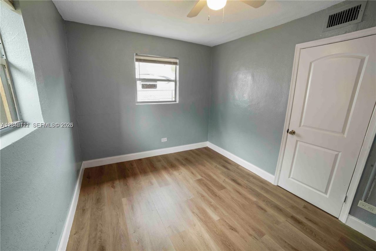 817 NW 12th Ave, Unit 2, Fort Lauderdale, FL 33311 Photo