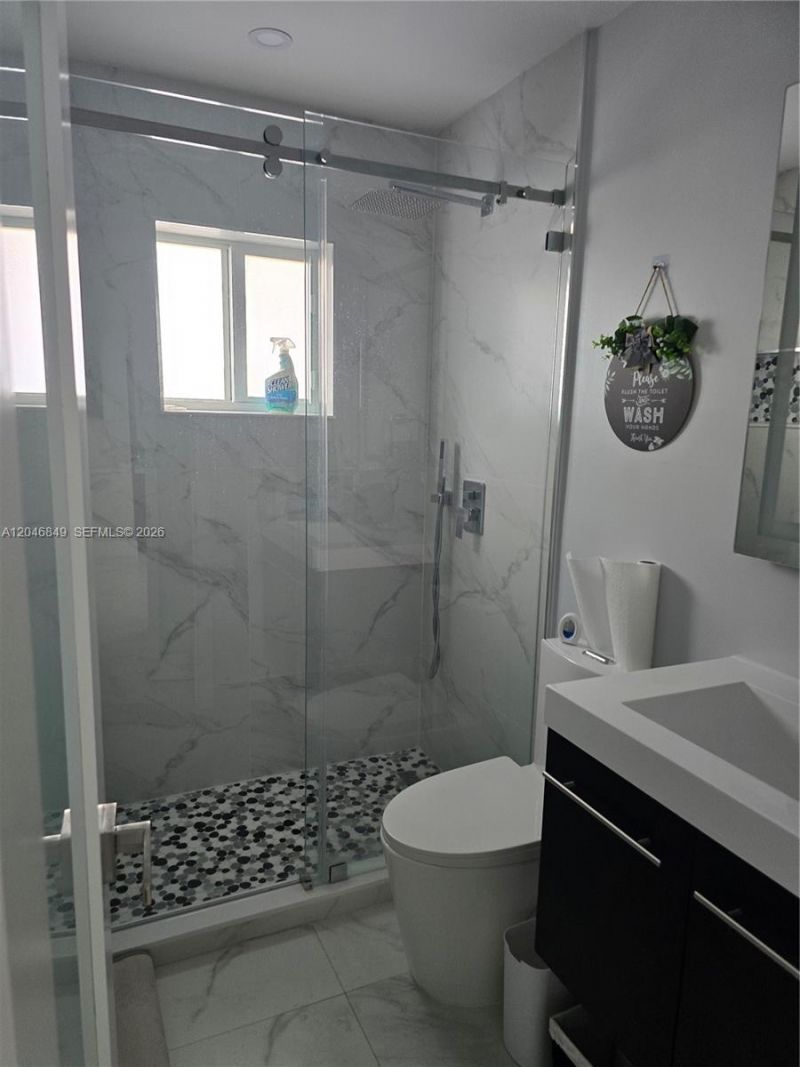2727 W 70th St , Hialeah, FL 33016 Photo