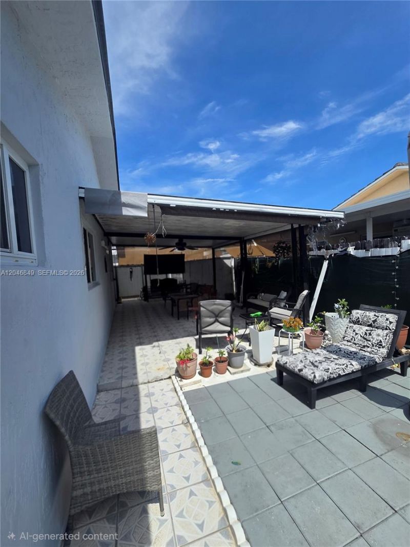 2727 W 70th St , Hialeah, FL 33016 Photo