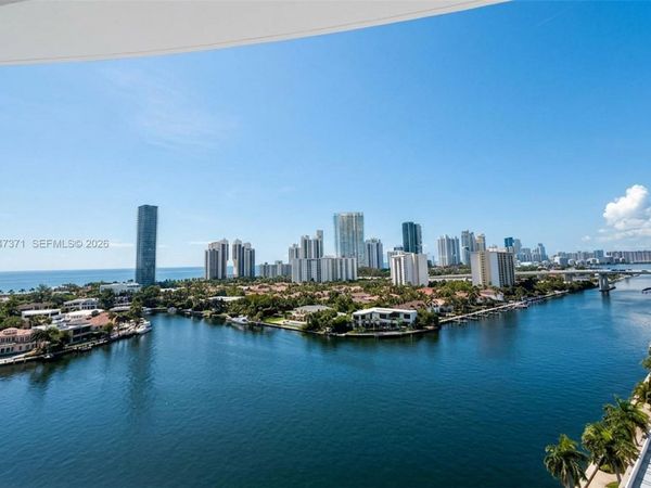 19707 Turnberry Way , Unit 16G, Aventura, FL 33180