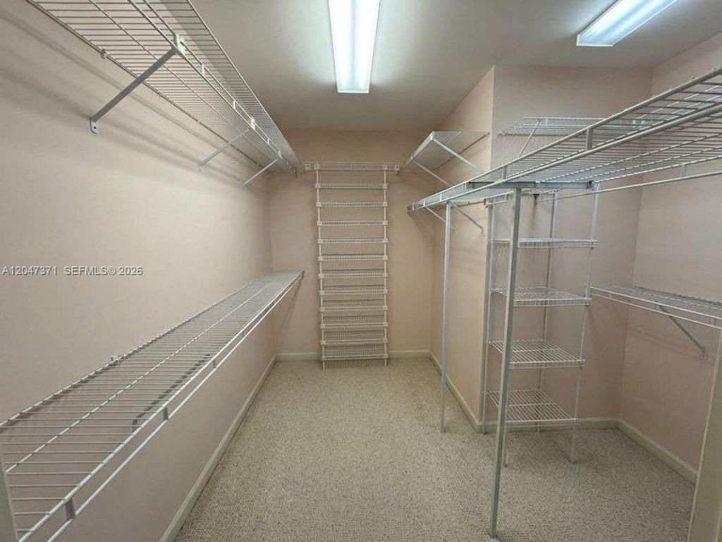 19707 Turnberry Way , Unit 16G, Aventura, FL 33180 Photo