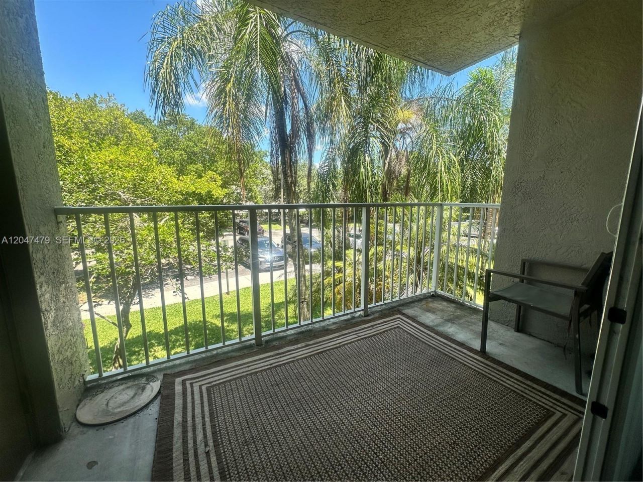 5011 Wiles Rd, Unit 207, Coconut Creek, FL 33073 Photo