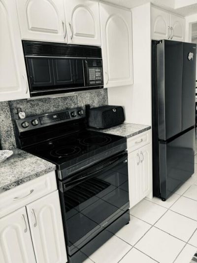 101 Briny Avenue, Unit 707, Pompano Beach, FL 33062 Photo