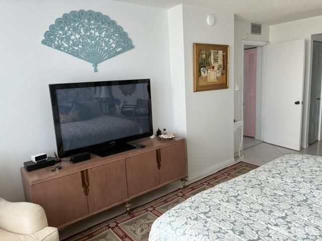 101 Briny Avenue, Unit 707, Pompano Beach, FL 33062 Photo