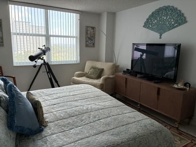 101 Briny Avenue, Unit 707, Pompano Beach, FL 33062 Photo