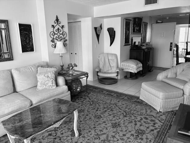 101 Briny Avenue, Unit 707, Pompano Beach, FL 33062 Photo