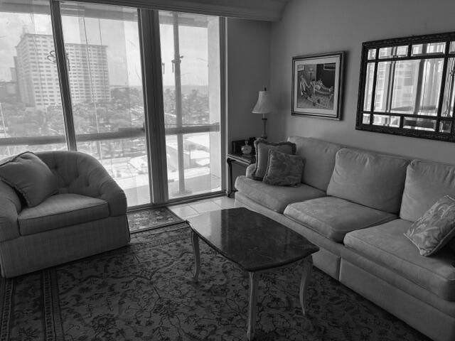 101 Briny Avenue, Unit 707, Pompano Beach, FL 33062 Photo