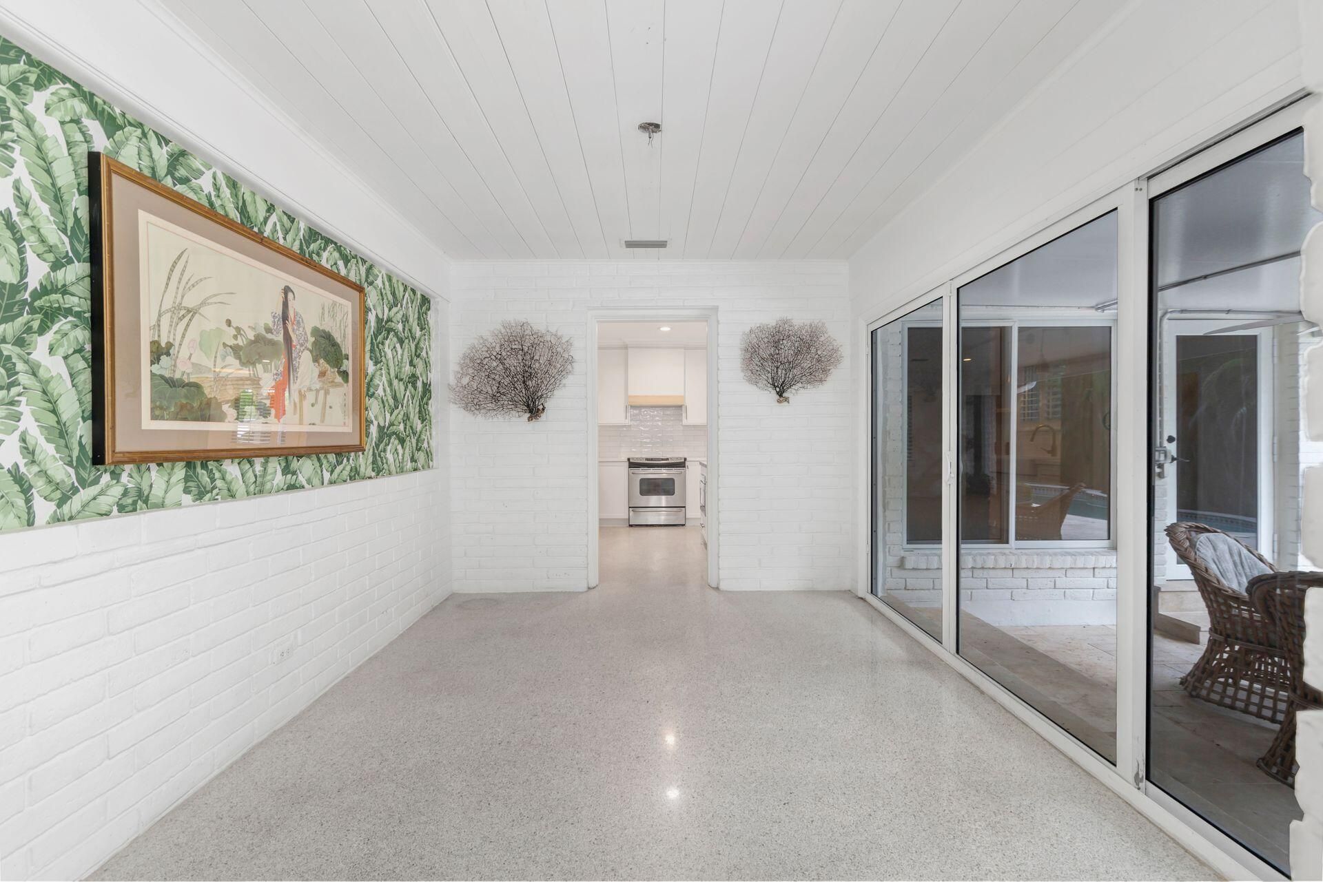 246 Gray Street, West Palm Beach, FL 33405 Photo
