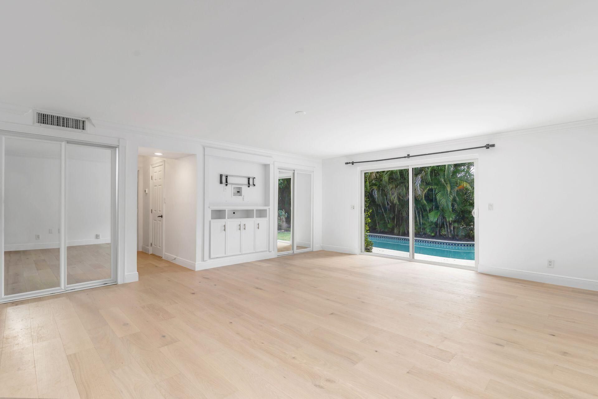 246 Gray Street, West Palm Beach, FL 33405 Photo