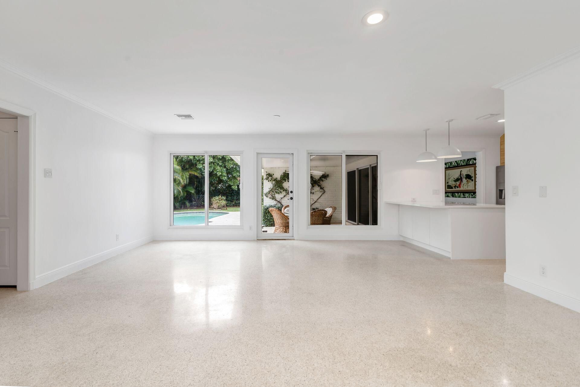 246 Gray Street, West Palm Beach, FL 33405 Photo