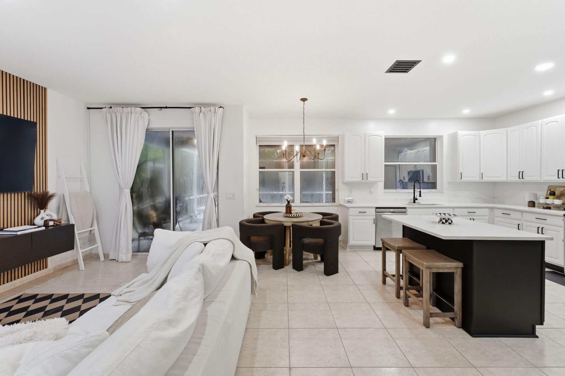 12172 Glenmore Drive, Coral Springs, FL 33071 Photo