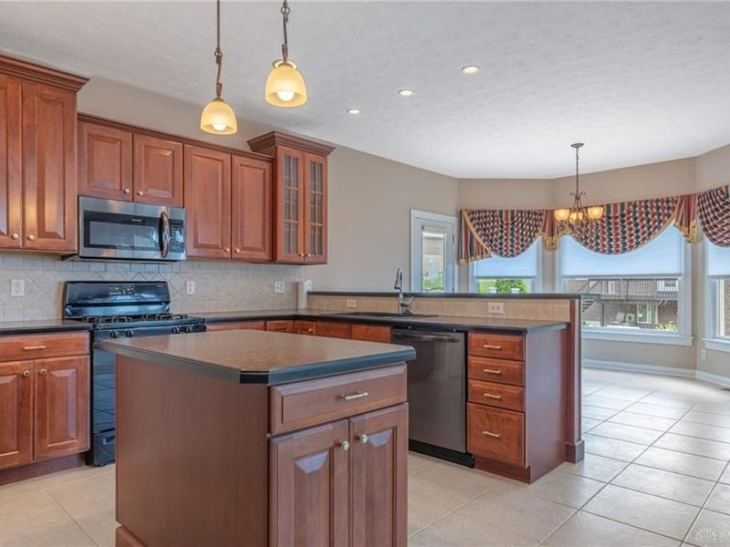 90 S Pond Court, Springboro, OH 45066 Photo 10