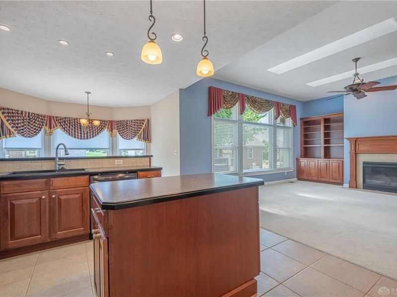 90 S Pond Court, Springboro, OH 45066 Photo 11