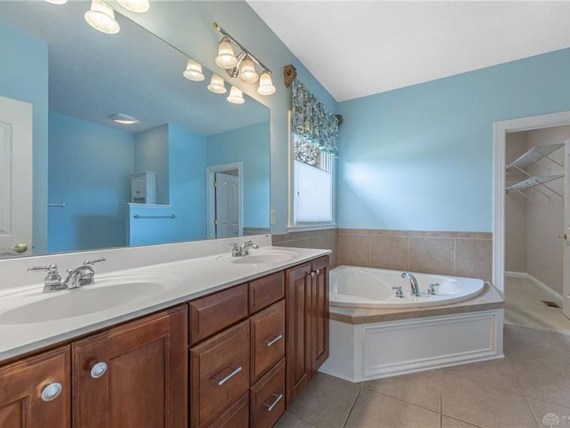 90 S Pond Court, Springboro, OH 45066 Photo 19