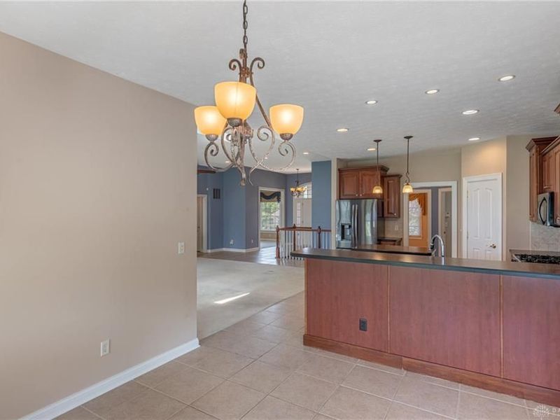 90 S Pond Court, Springboro, OH 45066 Photo 7
