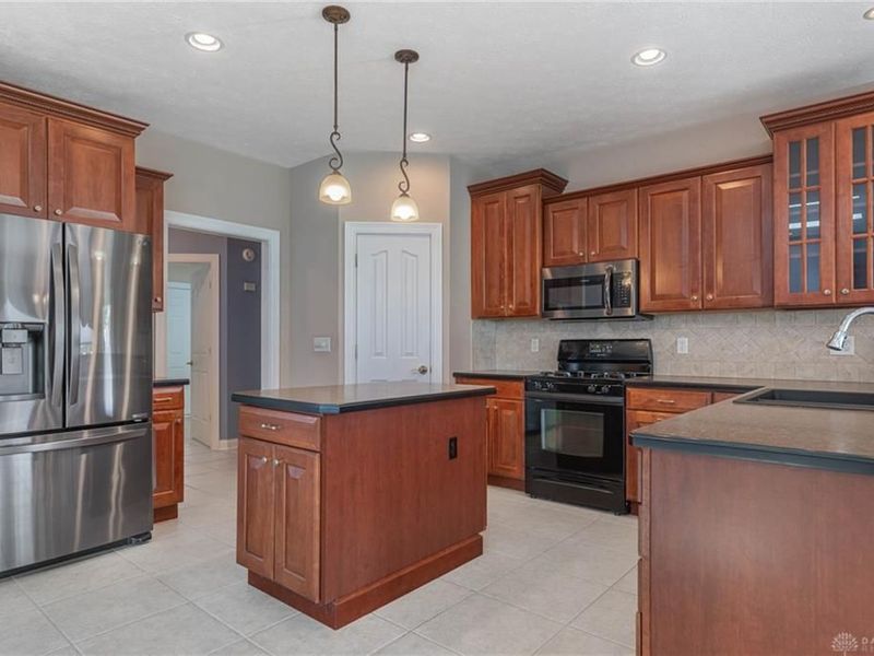 90 S Pond Court, Springboro, OH 45066 Photo 8