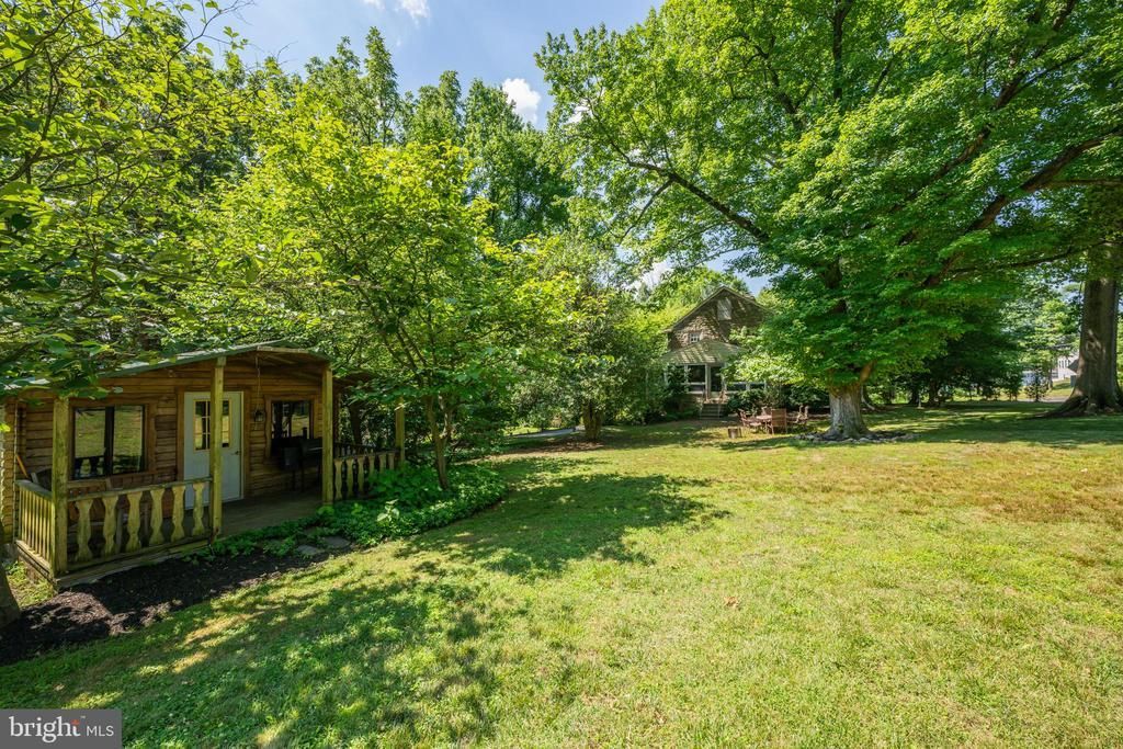 495 BYBERRY ROAD , HUNTINGDON VALLEY, PA 19006