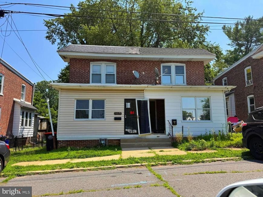 2611 Lindsay Street , Chester, PA 19013 Main Photo