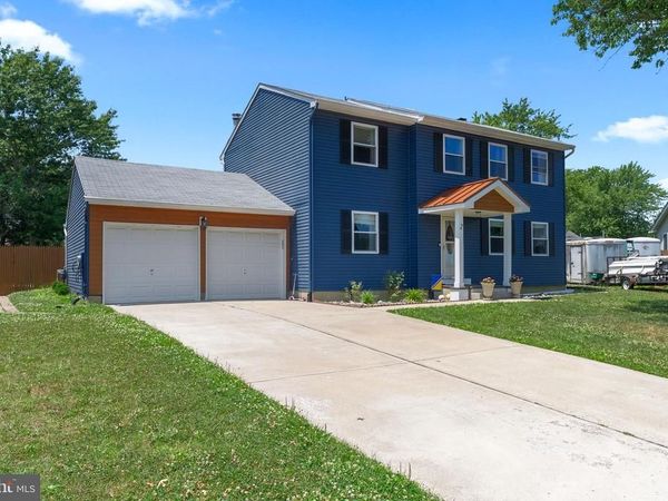 2 LEE COURT, MARLTON, NJ 08053