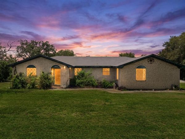 195 Amy Joy Drive , China Spring, TX 76633