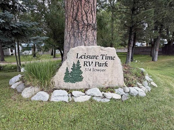 514 Sawyer St, Unit A23, B24, Cascade, ID 83611