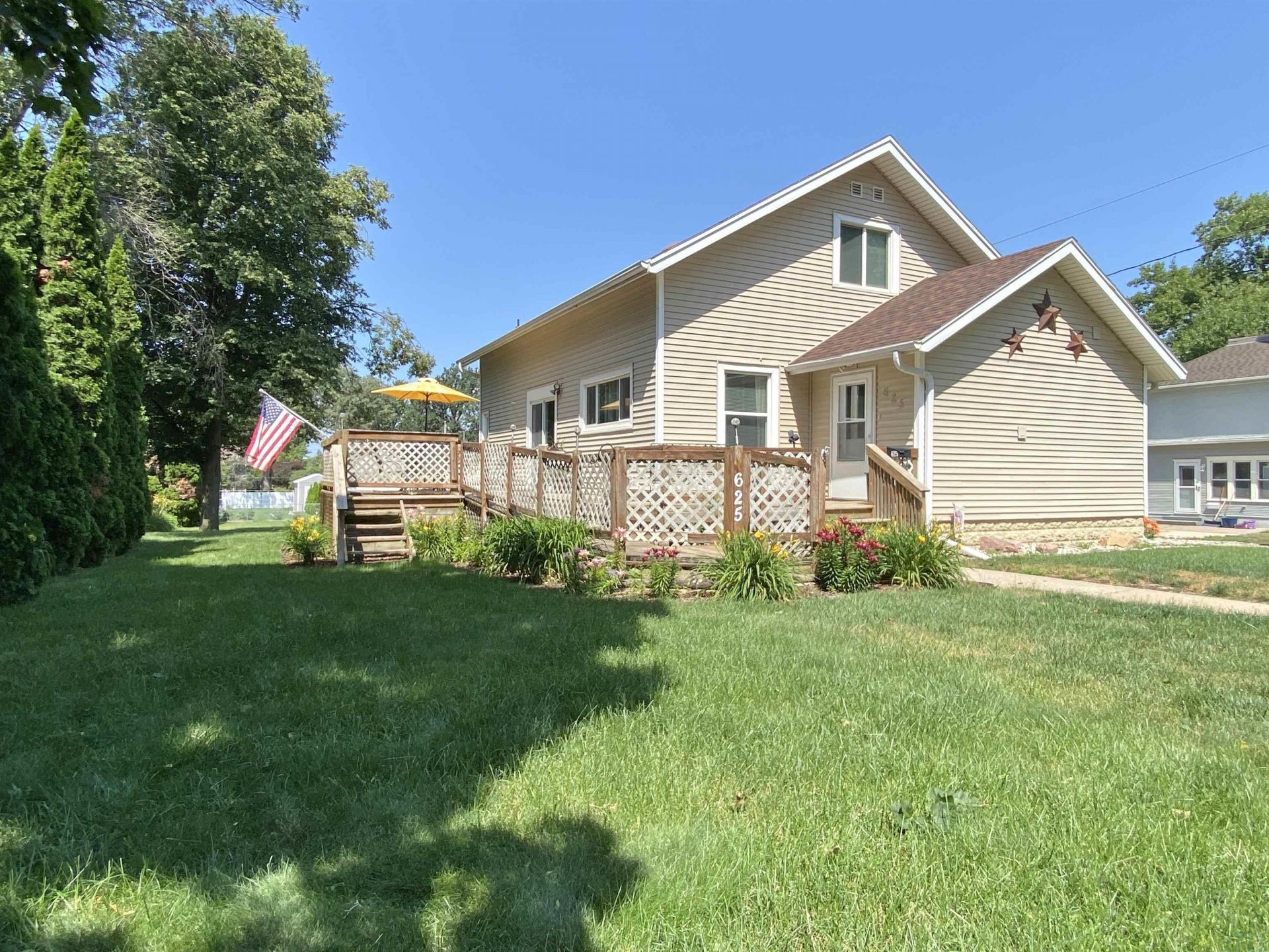 625 1st Ave Sw, Lemars, IA 51031 Main Photo