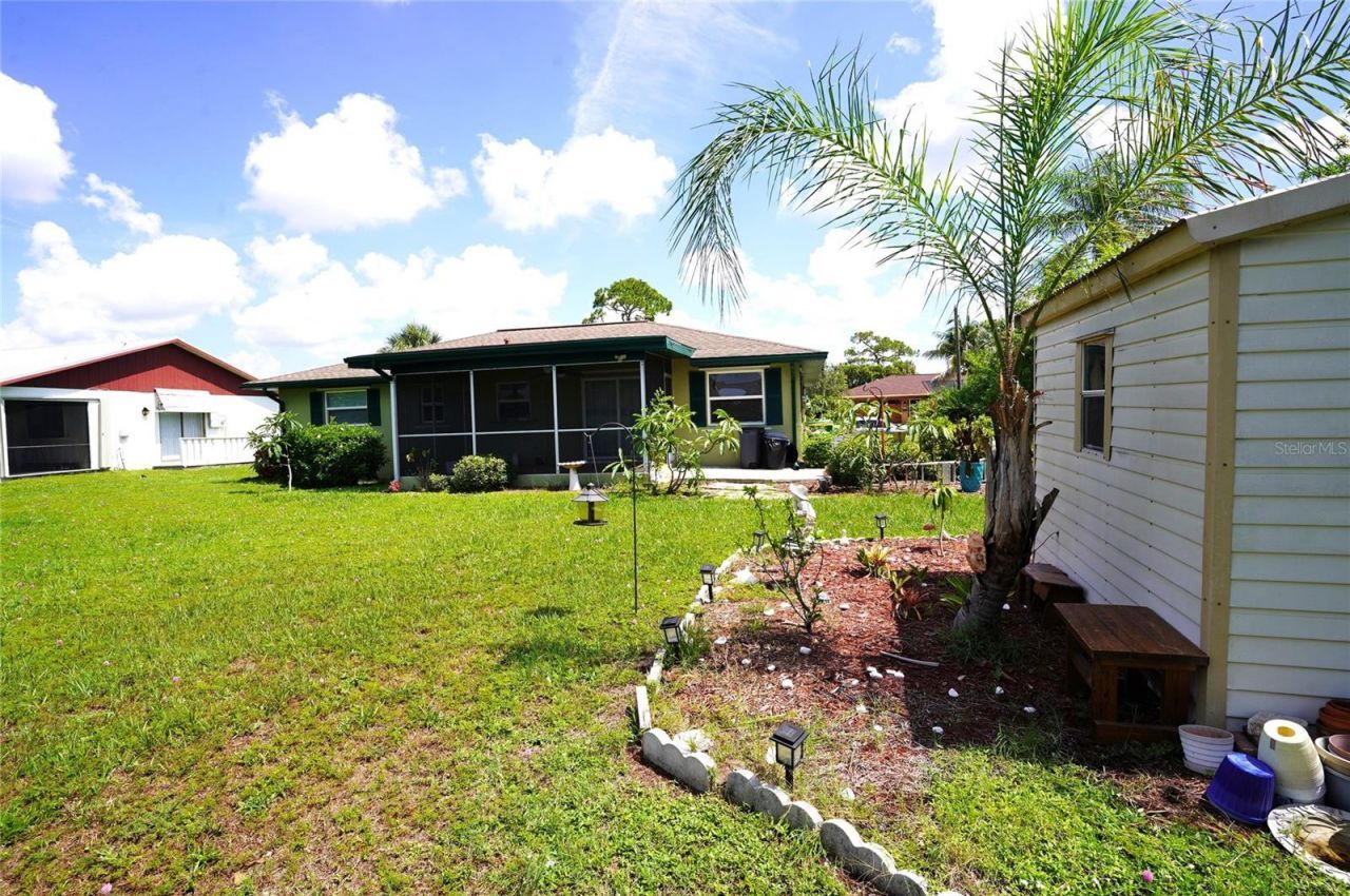515 Meridan Avenue Nw, Port Charlotte, FL 33952 Photo