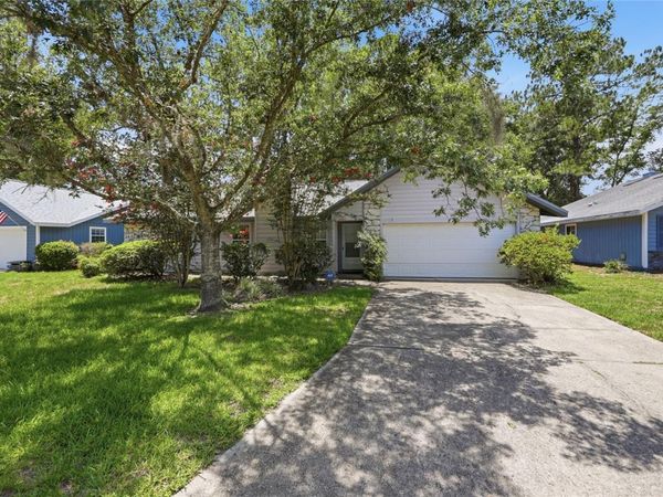 6438 NW 37TH TERRACE, GAINESVILLE, FL 32653