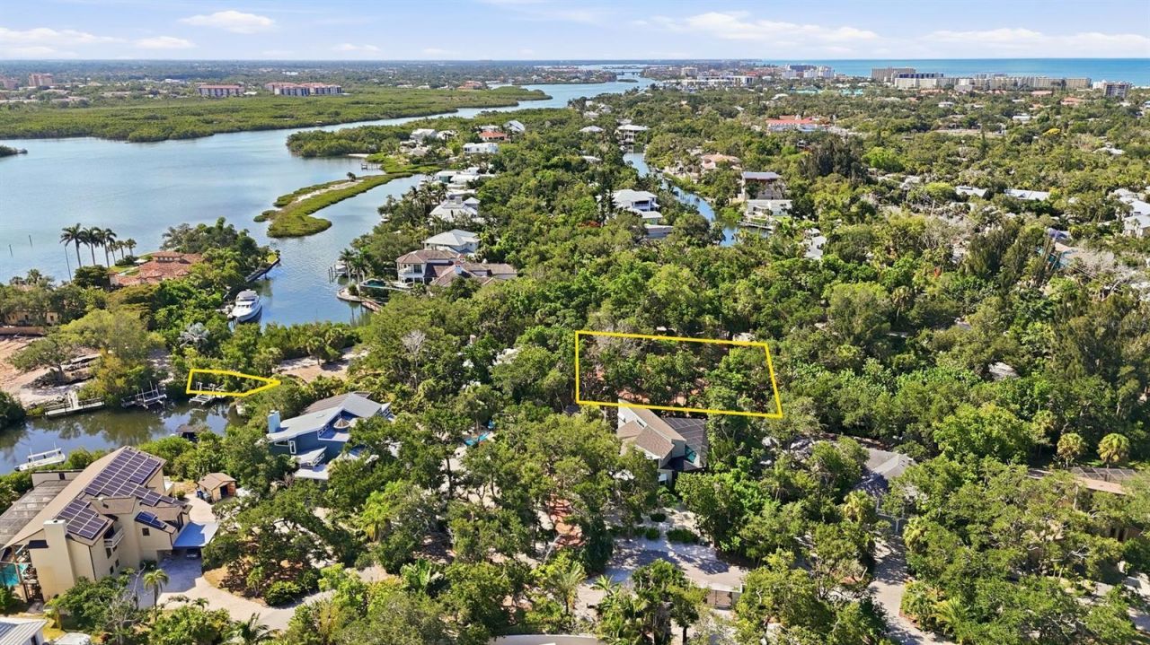 1325 Hidden Harbor Way, Sarasota, FL 34242 Photo