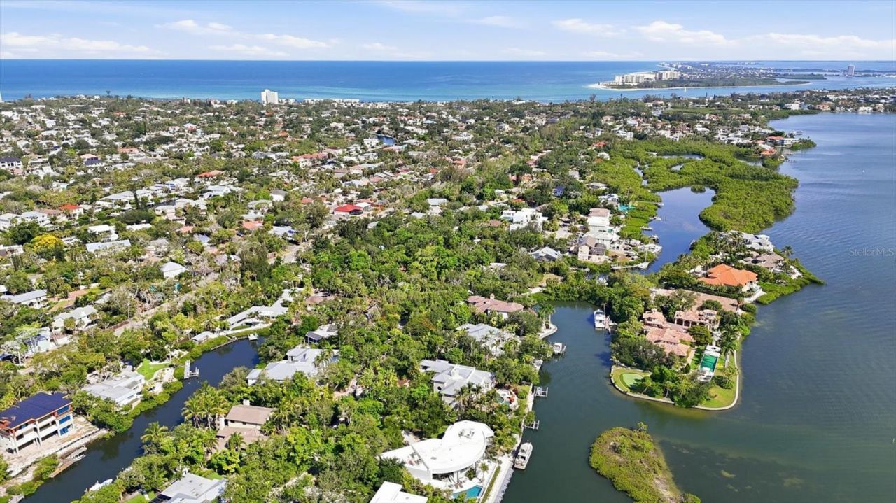 1325 Hidden Harbor Way, Sarasota, FL 34242 Photo