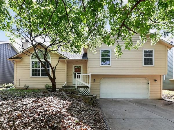 2816 S Lankford Drive, Lawrence, KS 66046