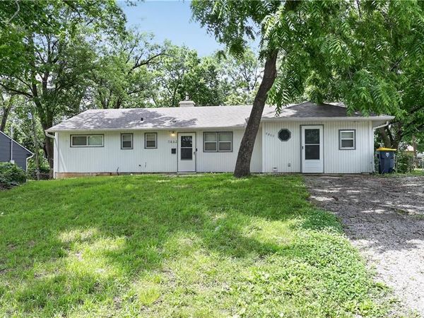 7802 E 112 Street, Kansas City, MO 64134