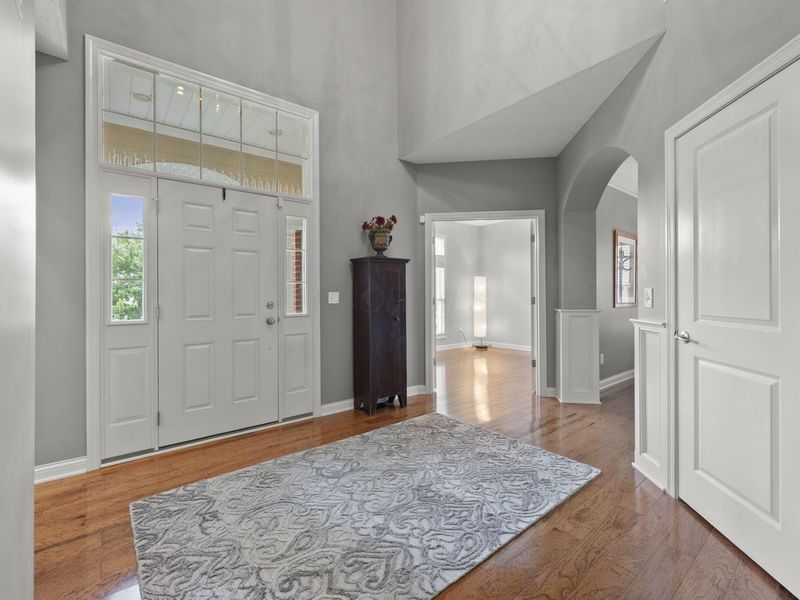 8420 Meadowmoore Place, Pickerington, OH 43147 Photo 2