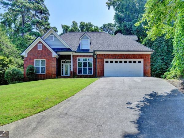 5730 Elm Tree Drive, Buford, GA 30518