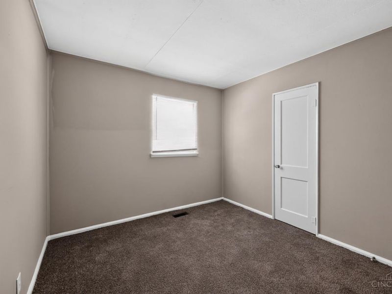 1910 Ashbrook Drive, Cincinnati, OH 45238 Photo 18