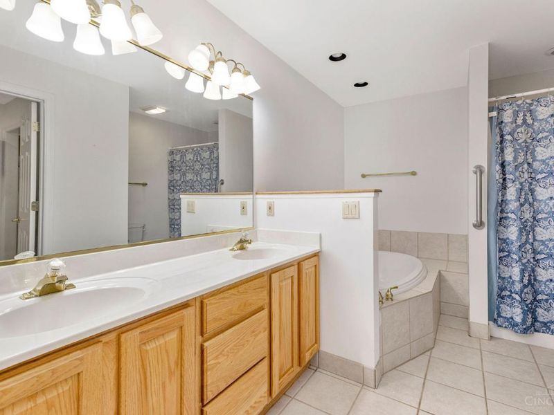 135 Wayside Circle, Unit 78, Hamilton, OH 45013 Photo 20