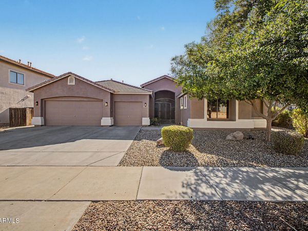 11806 N 142ND Drive, Surprise, AZ 85379