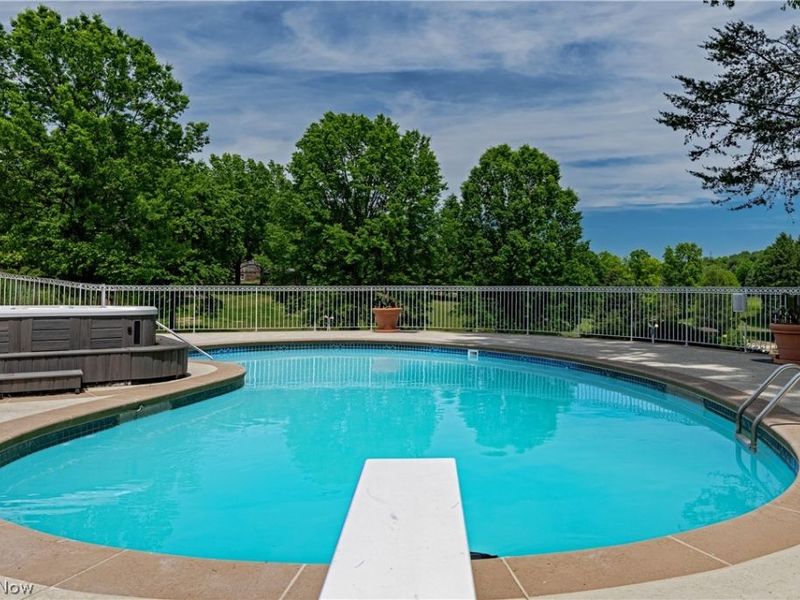 7575 Benner Road, New Franklin, OH 44614 Photo 6