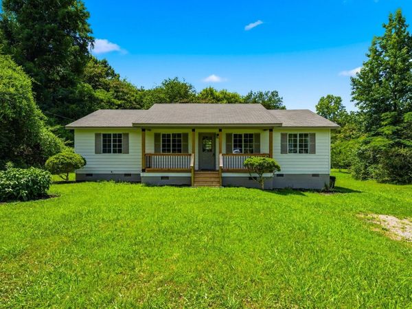 318 County Road 801 , Etowah, TN 37331