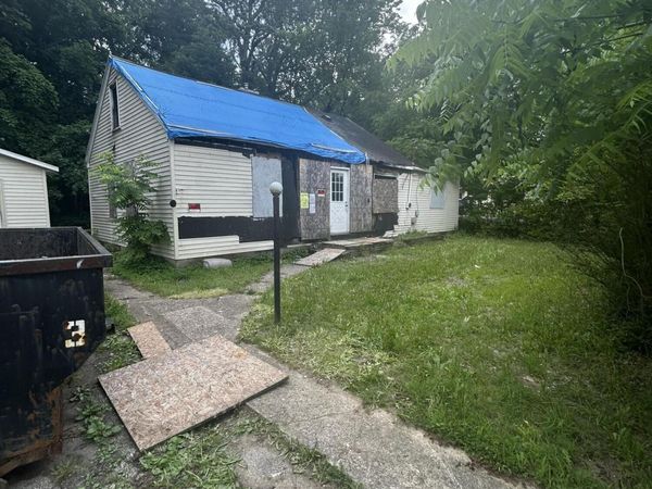 1710 Humphrey Street, Kalamazoo, MI 49001
