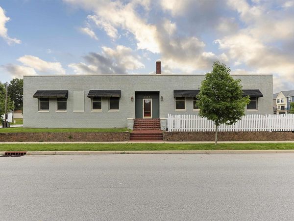 306 S Notre Dame Avenue, South Bend, IN 46617