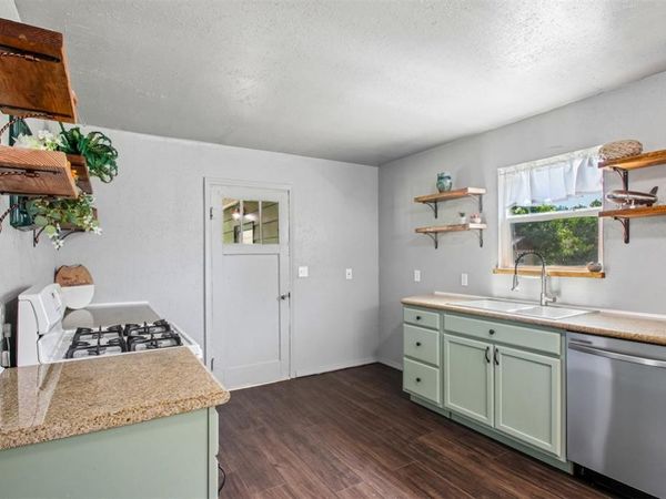 804 N Santa Fe Avenue, Purcell, OK 73080