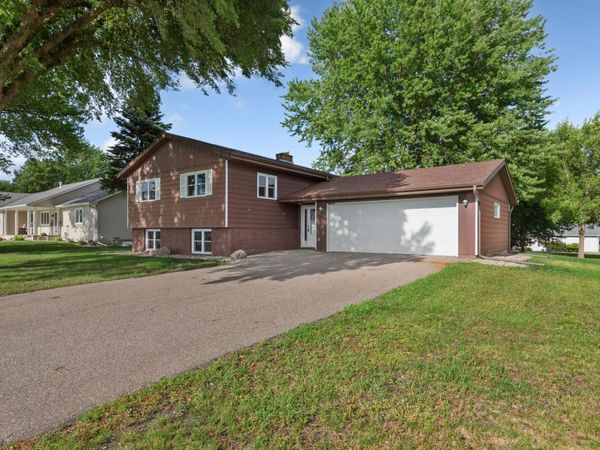 1114 10th Street, Gaylord, MN 55334