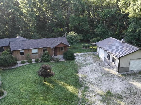 1350 2950 E Street, Clayton, IL 62324