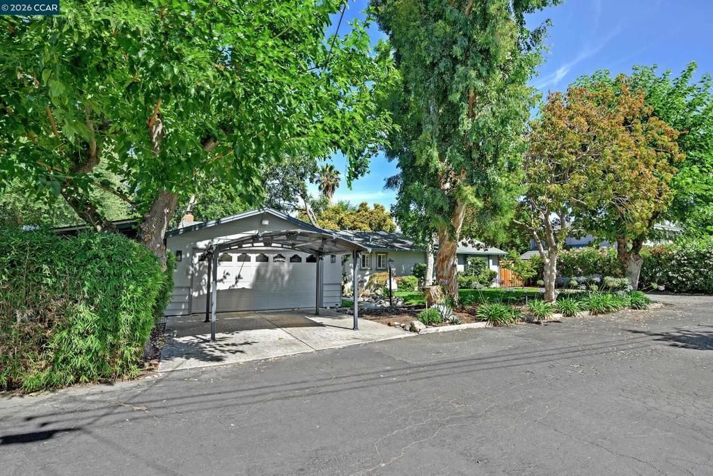 5230 Concord Blvd, Concord, CA 94521 Main Photo
