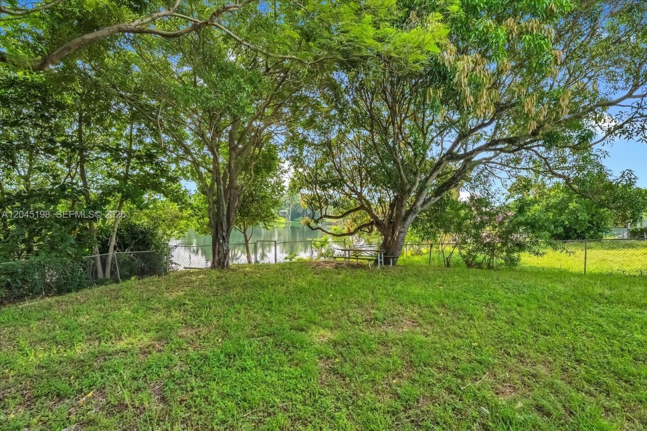 13415 NW 22nd Ave , Miami, FL 33167 Photo