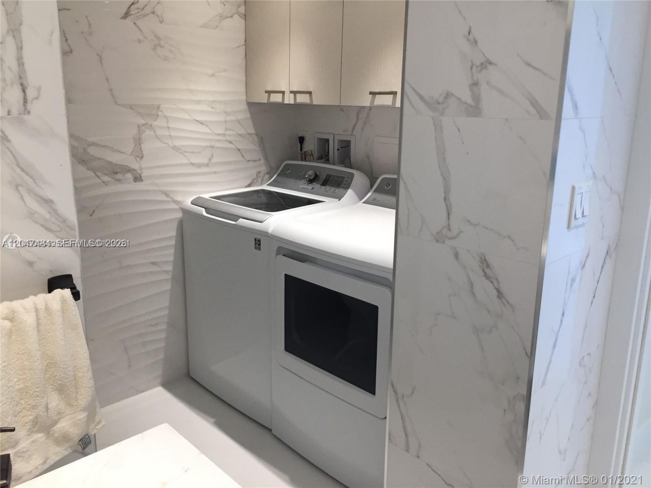 16485 Collins Ave, Unit 538, Sunny Isles Beach, FL 33160 Photo
