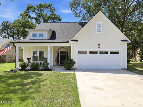 813 Bluebird Drive , New Bern, NC 28560